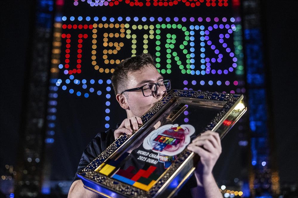 Öğrencimiz Fehmi Atalar'dan Tetris DÜNYA ŞAMPİYONLUĞU