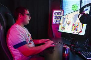 Bilgisayar Mühendisliği Öğrencimiz Fehmi Atalar, Red Bull Tetris Türkiye Şampiyonu Oldu